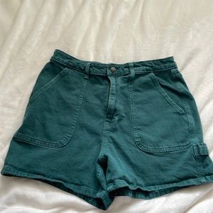 Universal Thread Shorts